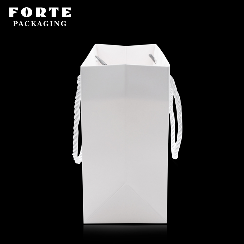 FORTE Weiße Papierhandtasche, horizontale Version, Geschenk-Schmucktasche