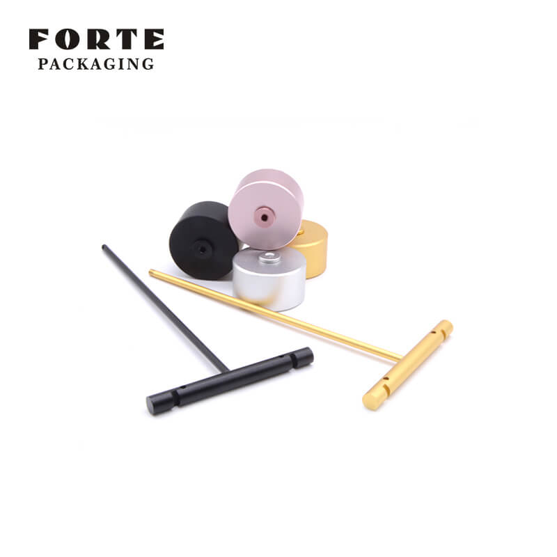 FORTE RTS Schmuckständer mit runder Platte aus Metall, Inventar für Ohrringe, Präsentationsständer, rosa